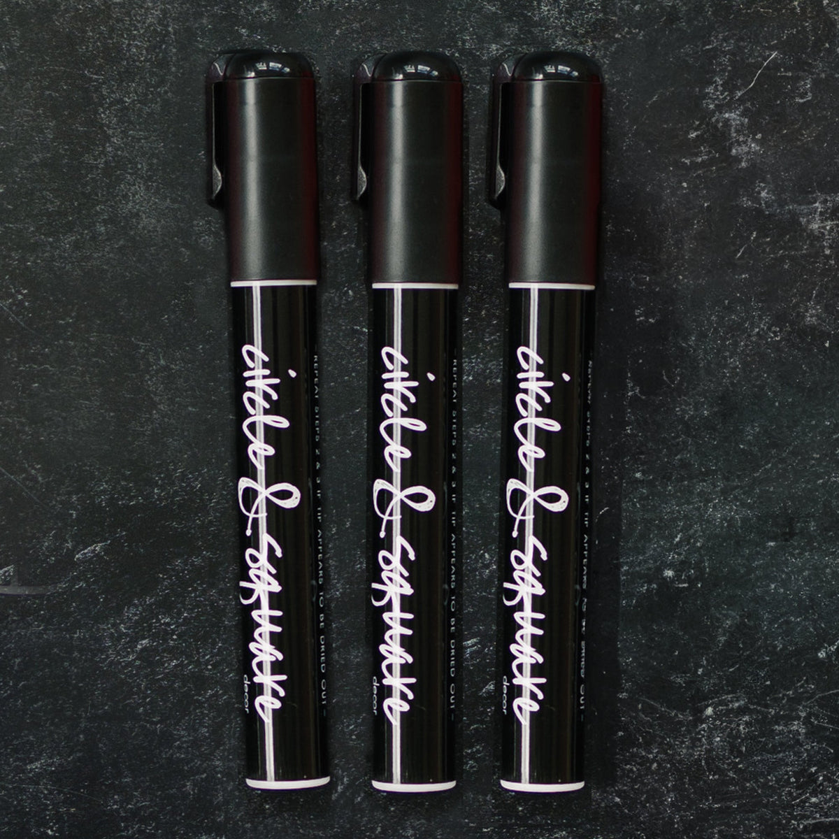 Dual-Tip Chalk Markers