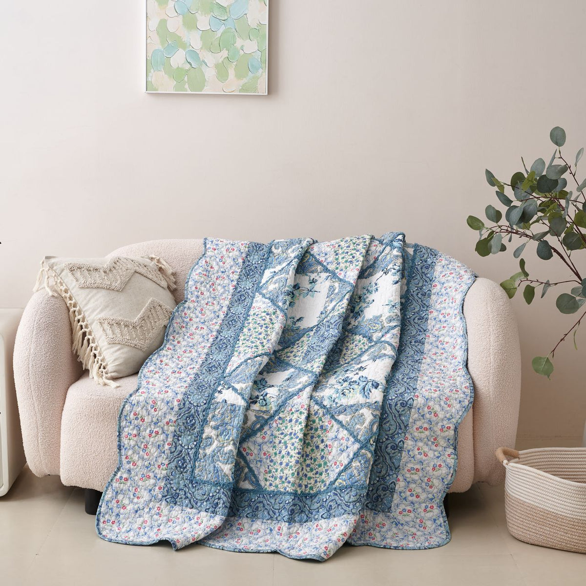 Tache Petal Dance White Blue FloralPatchwork Quilted Throw Blanket (JHW-646)