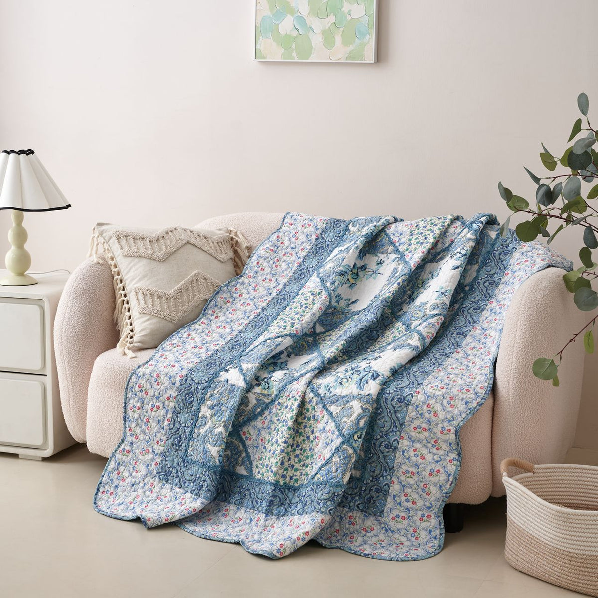 Tache Petal Dance White Blue FloralPatchwork Quilted Throw Blanket (JHW-646)